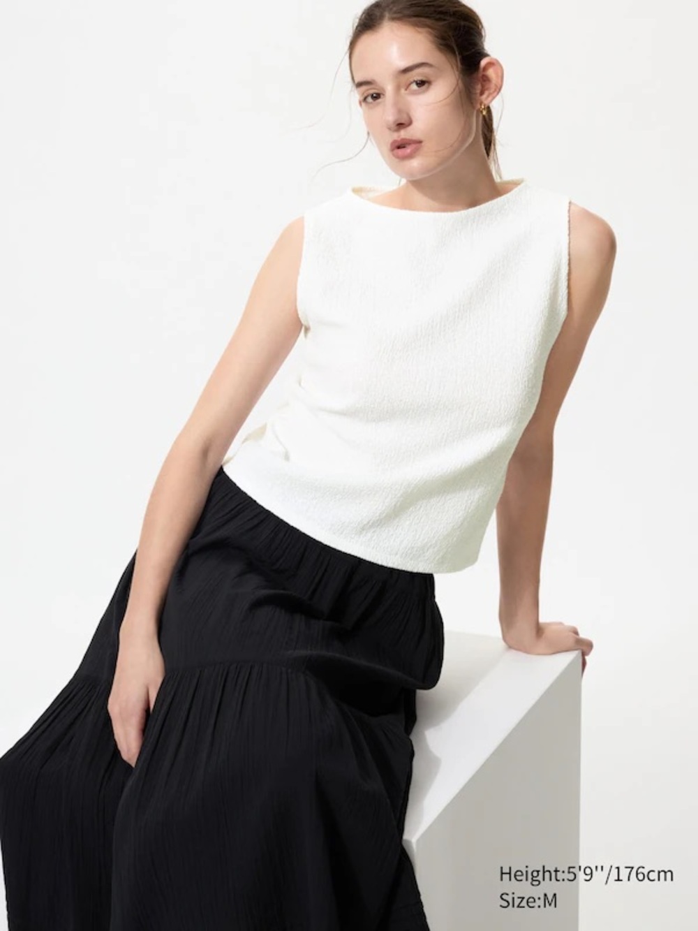 Uniqlo Shirring Boat neck top